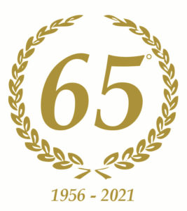65°